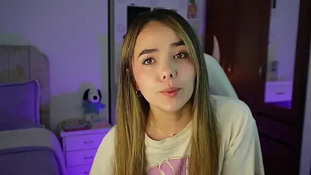 SexyAngel22 from StripChat is Freechat