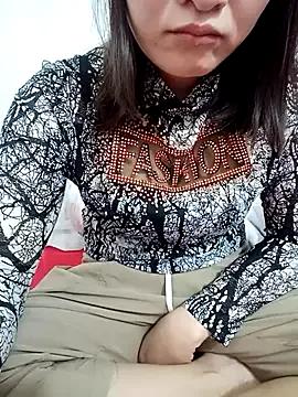 SexyAsian2k from StripChat is Freechat