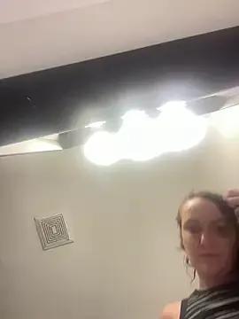 Sexybriiiixoxo webcams show profile image 