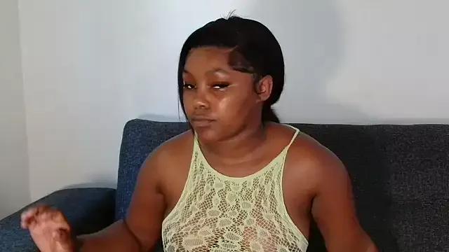 Photos of SexyDarkCandy from StripChat is Freechat