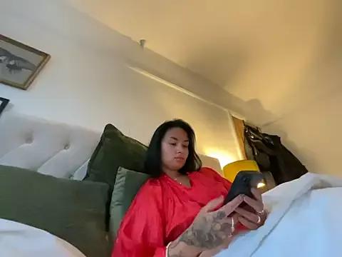 sexygoddessjessy from StripChat is Freechat
