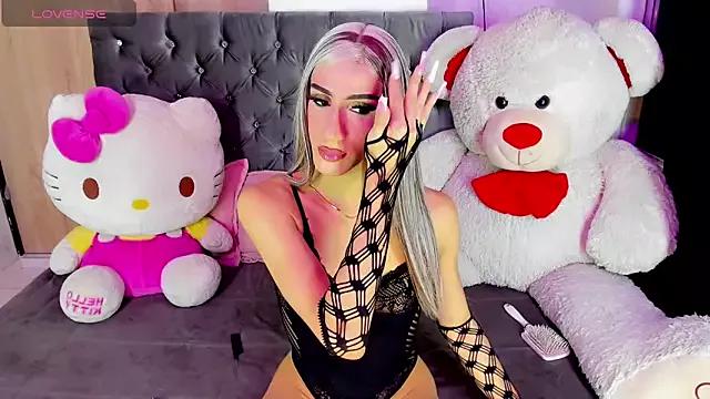 SexyJuliaa01 from StripChat is Freechat