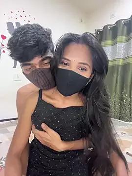 Sexylaiba from StripChat is Freechat