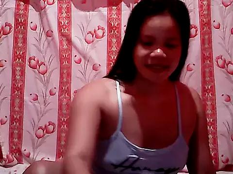 Sexylyka30 webcams show profile image 