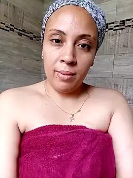 Sexymaxine15 webcams show profile image 