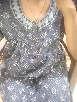 sexyrapa from StripChat is Freechat