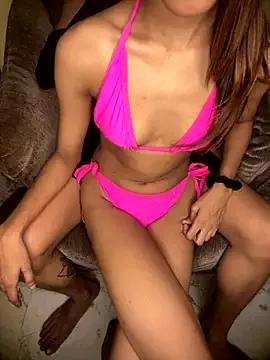 Sexyunzu_live from StripChat is Freechat