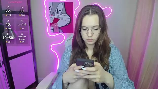ShalinaMontana from StripChat is Freechat