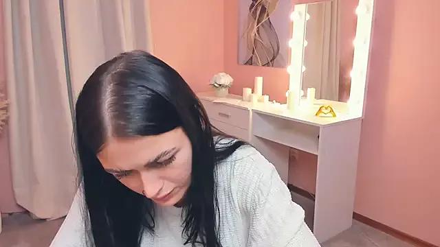 ShanelLevoy webcams show profile image 