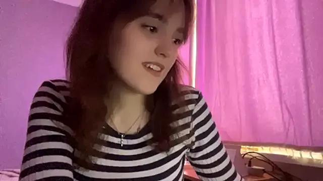 ShannanJou from StripChat is Freechat