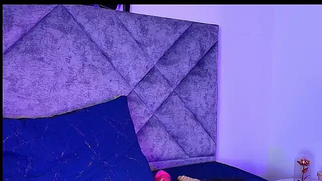 Shantey_Laurent from StripChat is Freechat