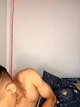 Sharlotte_Watts webcams show profile image 