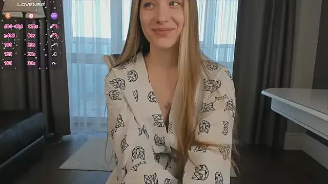 SheenaDrye from StripChat