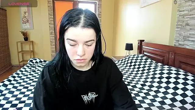 ShelyMoon from StripChat is Freechat