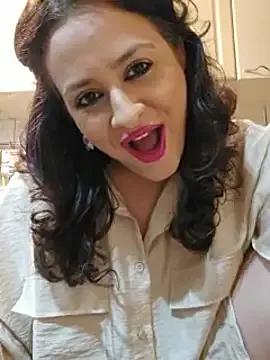 ShineBright88 from StripChat is Freechat