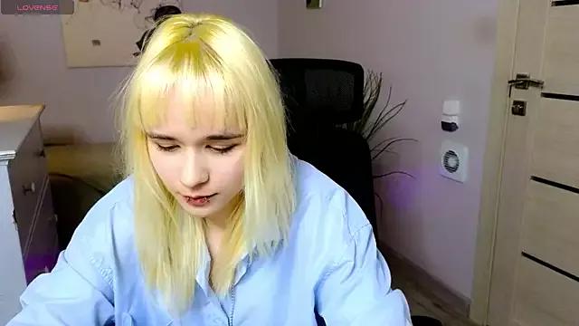 Shuhua_Meow from StripChat is Freechat