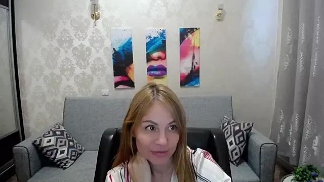 Shy_hot_cat webcams show profile image 