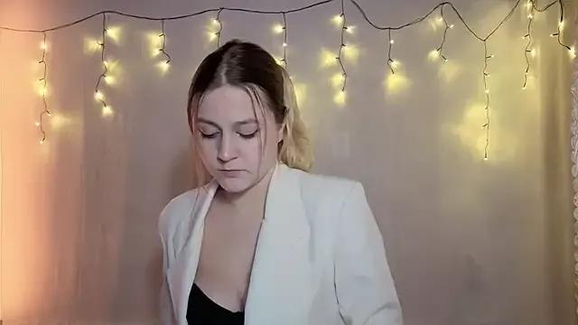 ShyMistery from StripChat is Freechat