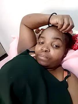 ShySexyBaddiexx from StripChat