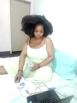 Photos of ShySexyBaddiexx from StripChat is Freechat