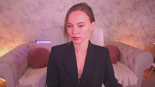 ShyySiren from StripChat