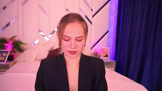 ShyySiren from StripChat