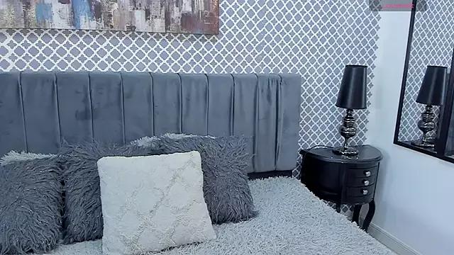 Siaa_rosee from StripChat