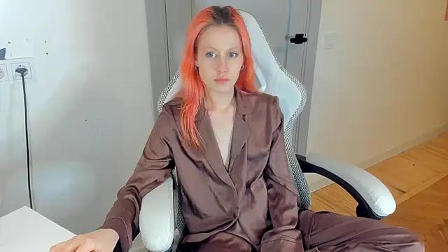 Silly__Milly from StripChat