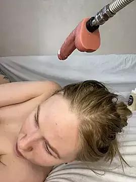 Photos of SinaDoll from StripChat is Freechat
