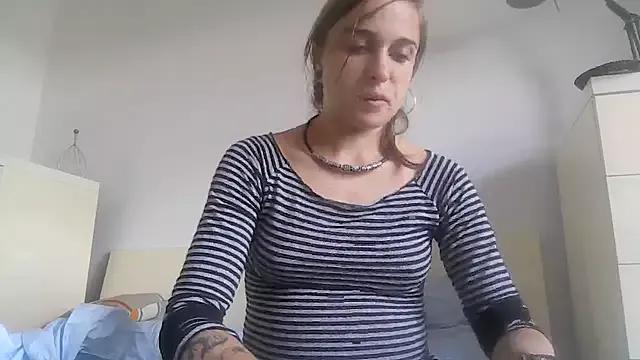 SinnEmily from StripChat