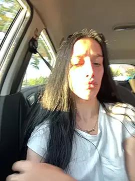 SirenSeduce from StripChat is Freechat