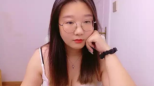 sisi-maiden from StripChat