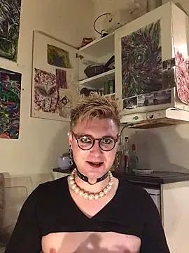 Sissy_Cindy_Whore from StripChat