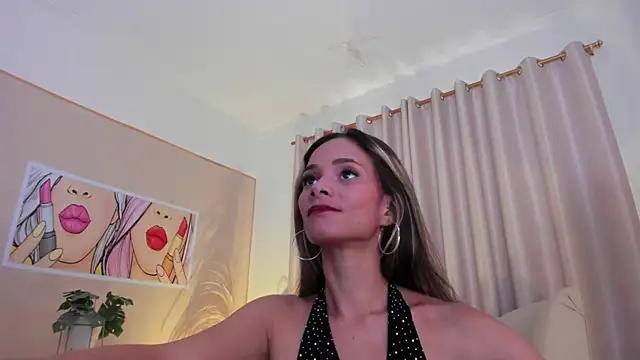 SkiinnyAna from StripChat