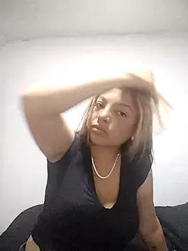 Photos of skkarletty from StripChat is Freechat