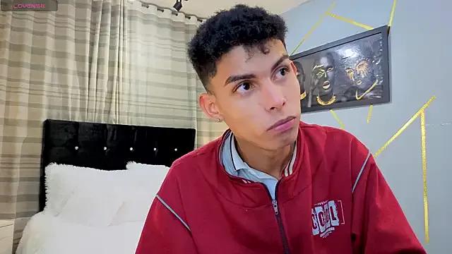 Sky_jules webcams show profile image 