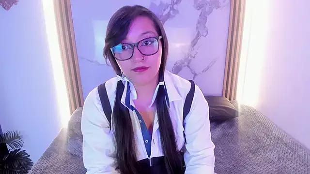 Skye_bluee_ from StripChat is Freechat