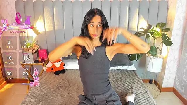 skyyfoxpraga from StripChat