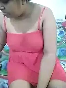 Photos of SLbeaty from StripChat is Freechat