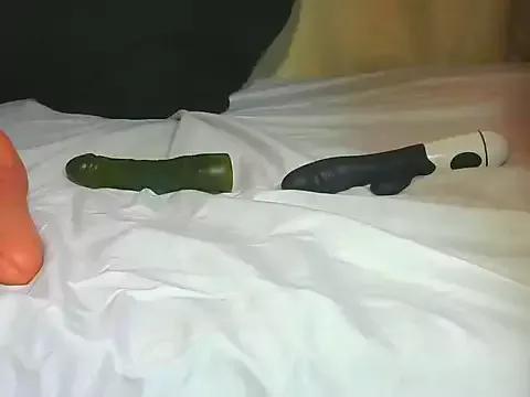 slendablack2023 from StripChat is Freechat