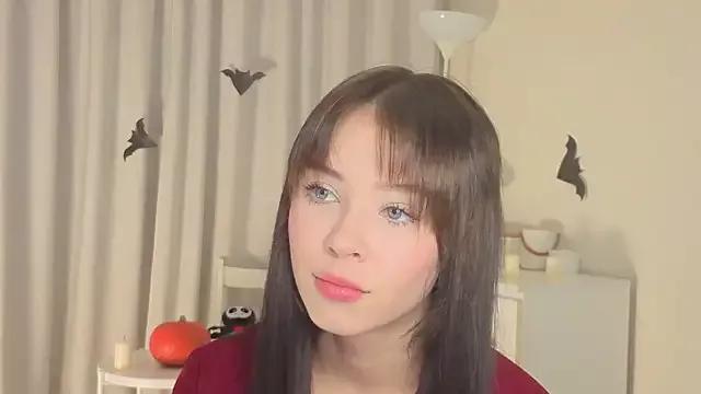 slyshypie from StripChat