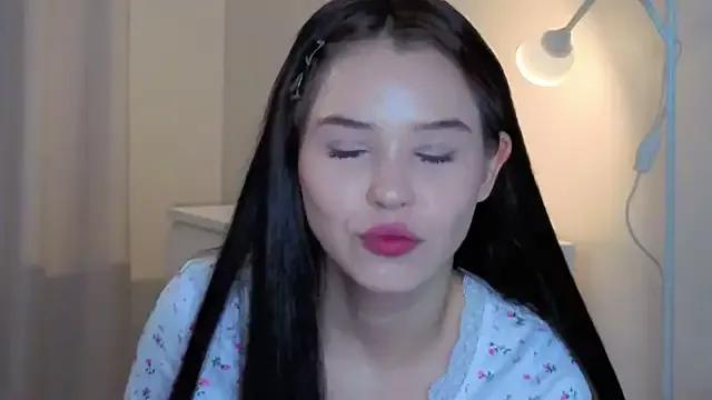 slyshypie from StripChat