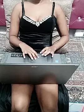 Photos of Smayra_model21 from StripChat is Freechat