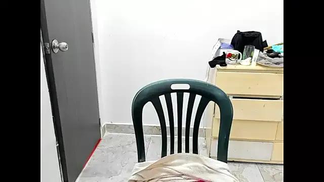 smith_243 from StripChat is Freechat