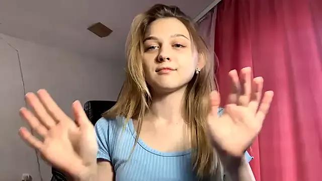 Smoke_mama from StripChat is Freechat