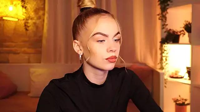 sn0w_barbie from StripChat is Freechat