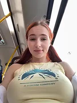 Photos of SnappyHappy from StripChat is Freechat