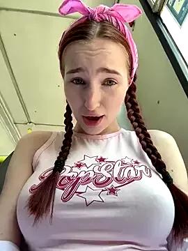 Photos of SnappyHappy from StripChat is Freechat
