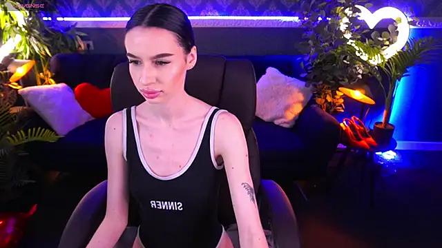 Dirty chat webcam: explore liveshows with versed models, from laying bare to fetishes, in a variety of sexy free adult webcams.