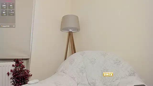 snowiie from StripChat is Freechat